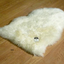 Sheepskin Ivory 9000